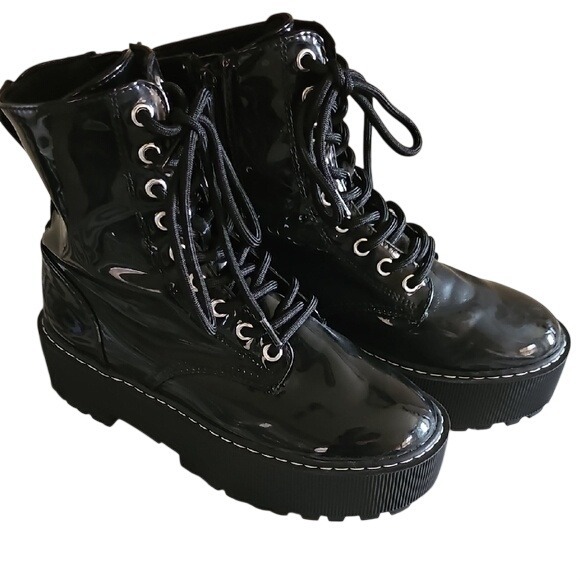 H&M Shoes - H&M Platform Boots Chunky Soles Lace Up Ankle Boots Military Boots Size 5